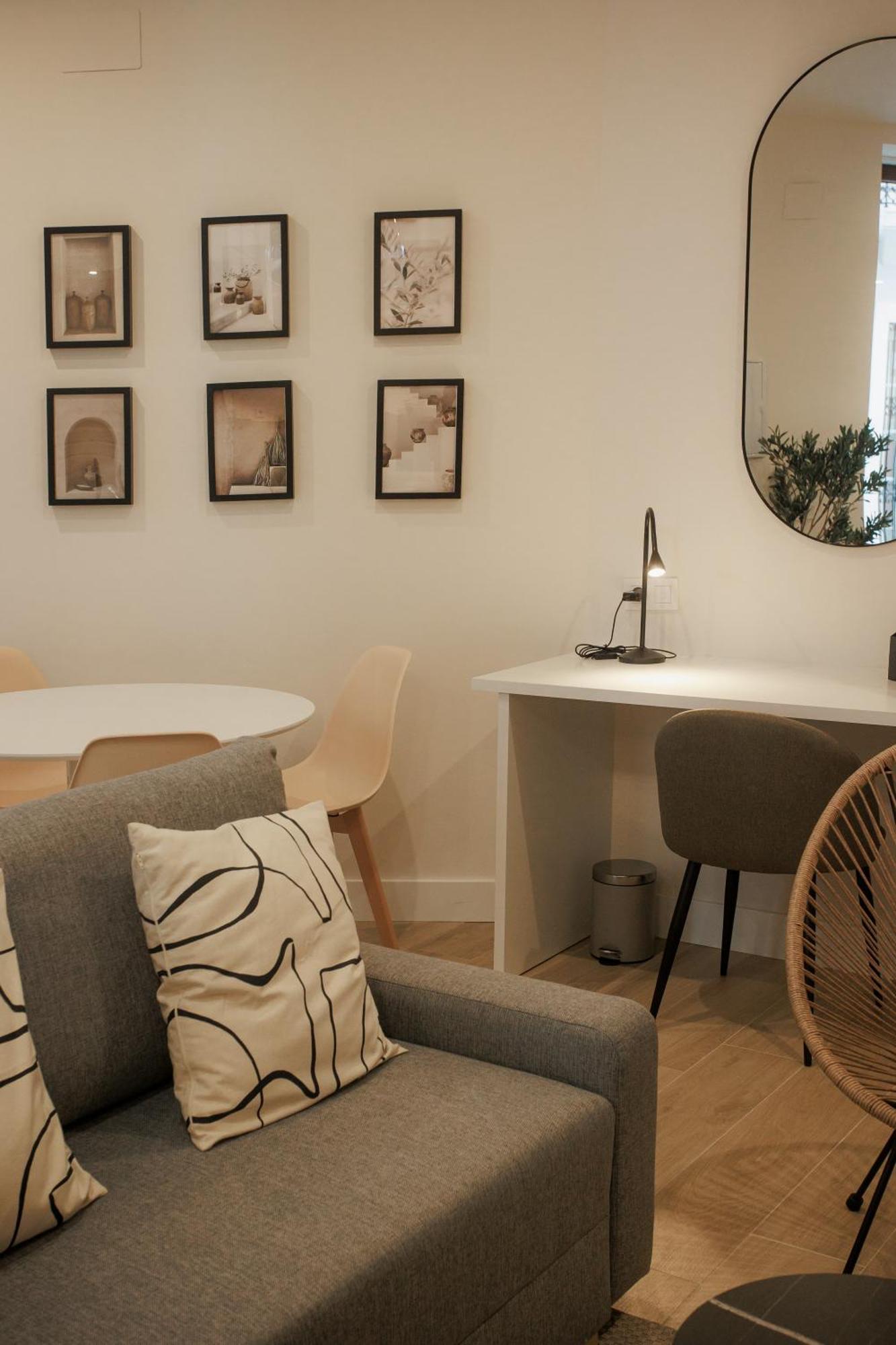 Apartamentos Cervantes Badajoz Luaran gambar